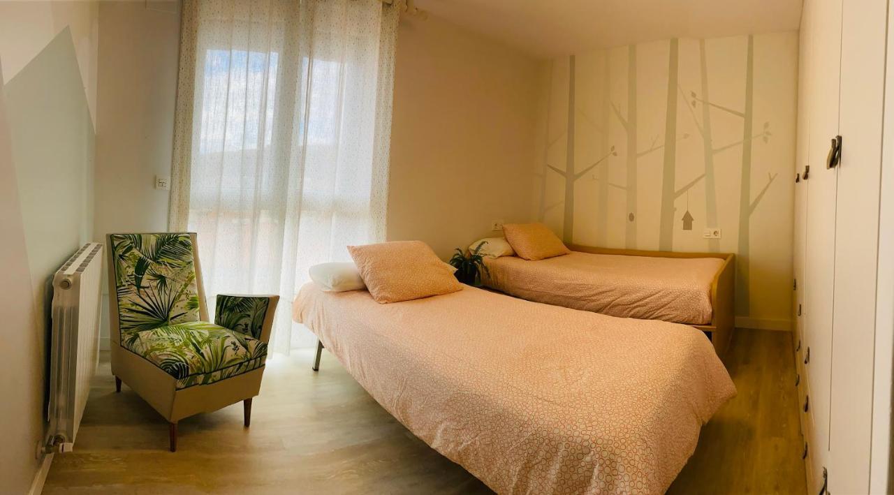 Apartamento Donostia San Sebastian Loyola ภายนอก รูปภาพ